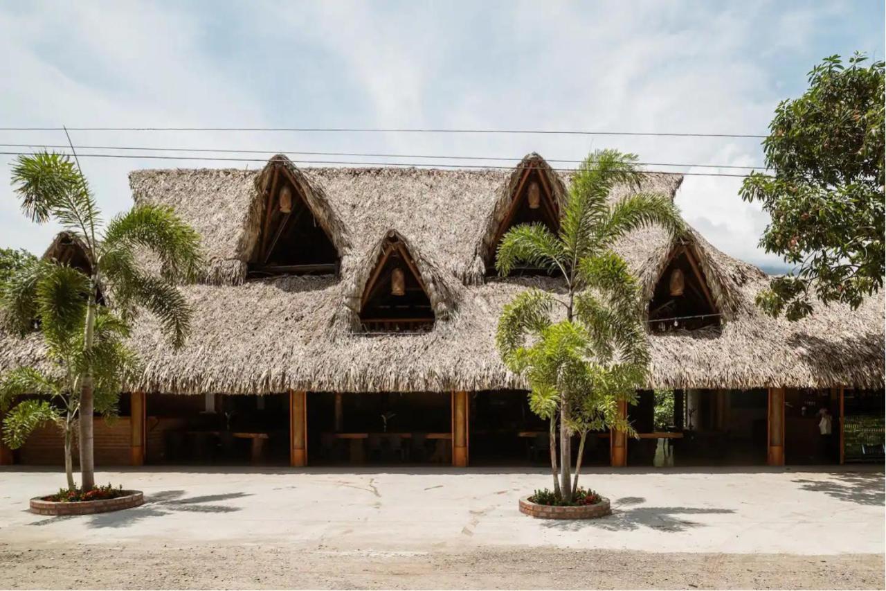 Arca Tayrona Restaurant & Hostal لوس نارانخوس المظهر الخارجي الصورة