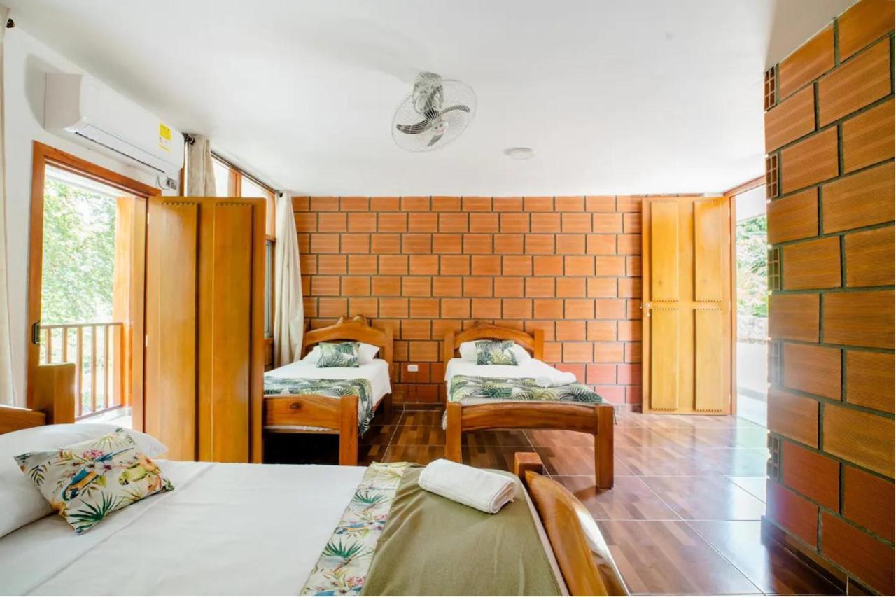 Arca Tayrona Restaurant & Hostal لوس نارانخوس المظهر الخارجي الصورة